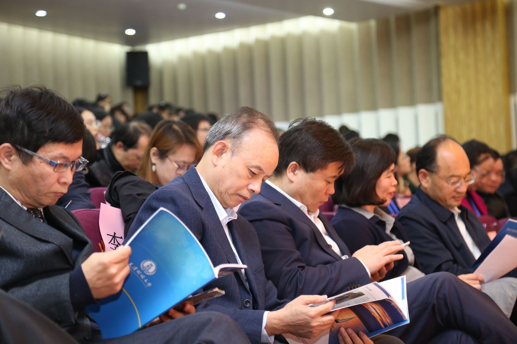 京津冀无形资产与科技创新智库联盟在北京联合大学授牌